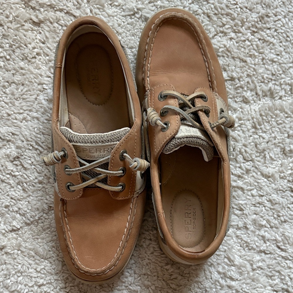 Sperry Women’s Light Brown Boat Shoes